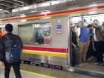 Stasiun Angke-Duri Terkendala Akibat Kebakaran