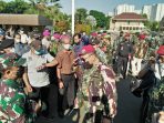Ricuh, Pendemo Berkumpul di Makam Pahlawan Tolak Kedatangan Gatot Nurmantyo