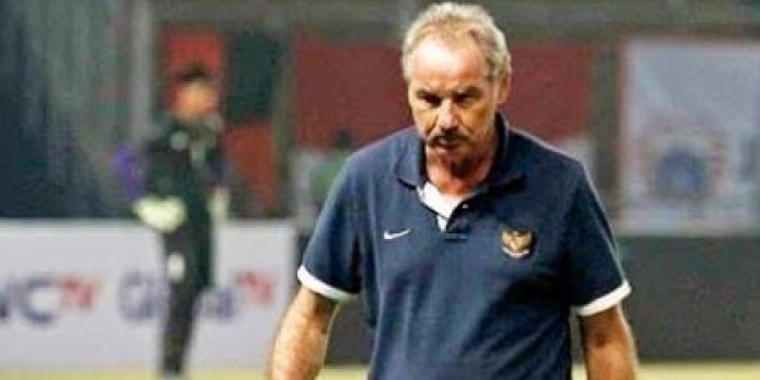 Kabar Duka, Alfred Riedl Meninggal Karena Penyakit