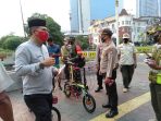 Tiga Pilar Kembangan Sidak Masker Dikawasan Ramai CNI Puri Indah