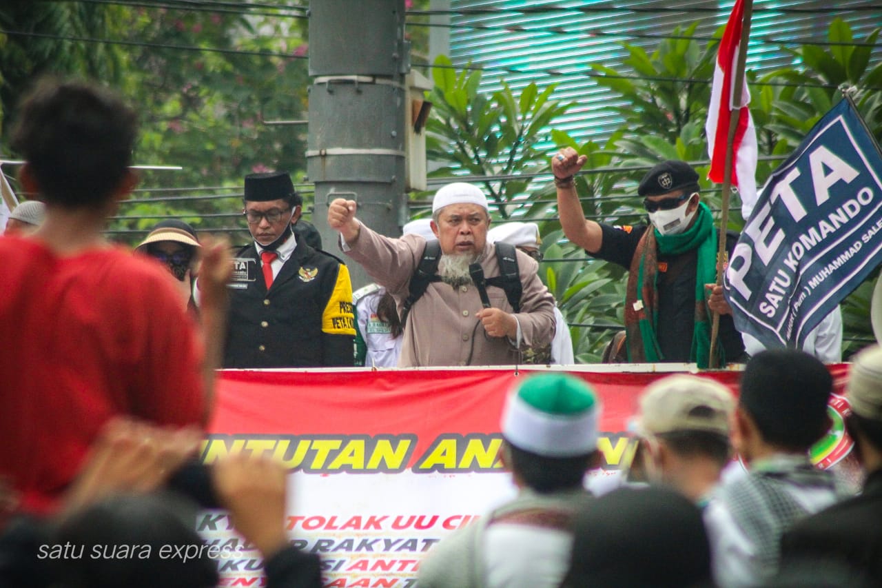 Kumpulan Penampakan Pendemo Kepung Istana 2 IMG 20201013 WA0027