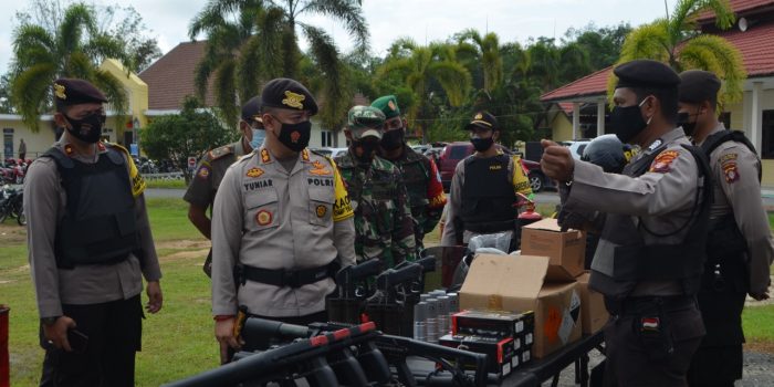 Gelar Latihan Pengaman TPS dengan Prokes dalam Rangka Kesiapan Pilkada Serentak 2020