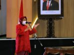 Mensos Tri Rismaharini: Berikan Bantuan Ke Masyarakat Jangan Salah