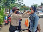 Disiplinkan Warga Pakai Masker, Polsek Cisauk Gencar Ops Yustisi dan Rapid Test Gratis