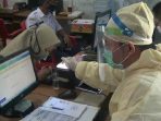 Dua Hari Jelang Pilkada, Disdukcapil Tangsel Klaim Perekaman E-KTP Pemilih 100 Persen