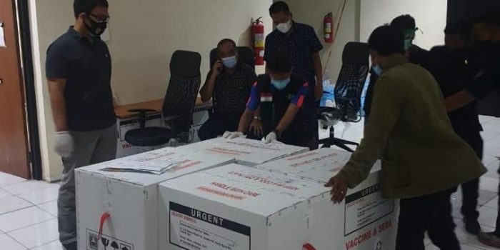 Polisi Amankan Kedatangan Vaksin Sinovac di Provinsi Banten