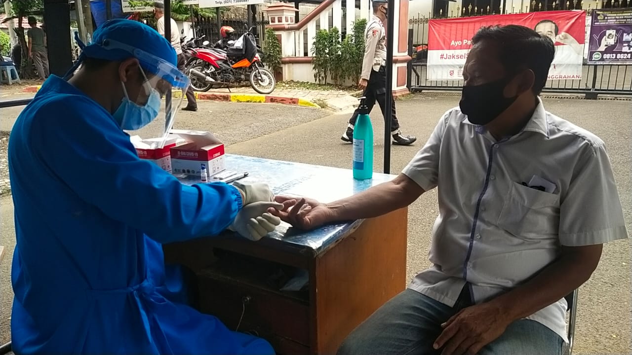 Polsek Pesanggrahan Ajak Warga Rapit Test Gratis 1 IMG 20210201 WA0026 1
