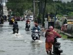 Warga Tegal Alur Kalideres, Minta Kali Semongol Di Sheet Pile