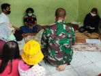 Bentuk Kepedulian, Danramil 07/Pdk Aren Melayat Ke Rumah Duka Bocah Malang