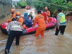 Polsek Pesanggarahan Terjunkan 100 Personil Gabungan Evakuasi Warga