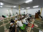 Sebelum Masjid Dibangun, Warga Dirikan Tenda untuk Ibadah Selama Ramadhan, Malah Disomasi
