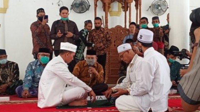 Pemain Persija Ismed Sofyan Persunting Gadis Aceh Tamiang 1 IMG 20210404 201437