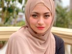 Nathalie Holscher Sakit Hati Lantaran Perkataan Sule, Nenek: Mom Lawyer Kita Siapin Aja Untuk Cerai