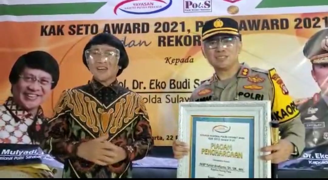 Kapolres Pulang Pisau Terima Penghargaan Kak Seto Award 2021 1 WhatsApp Image 2021 04 02 at 08.22.34