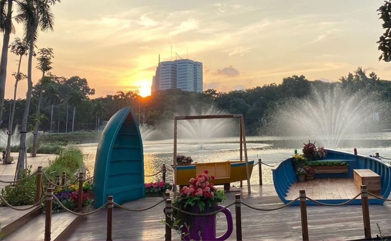 akhir pekan coba deh ke senayan park yang lagi viral vVOoGb8g5r