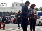 Jajakan Tukar Uang di Kawasan Kota Tua, Inang-inang : Tahun ini Sepi