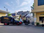 Cegah Penyebaran Covid-19, Seluruh Gedung Mapolda Banten di Semprot Disinfektan