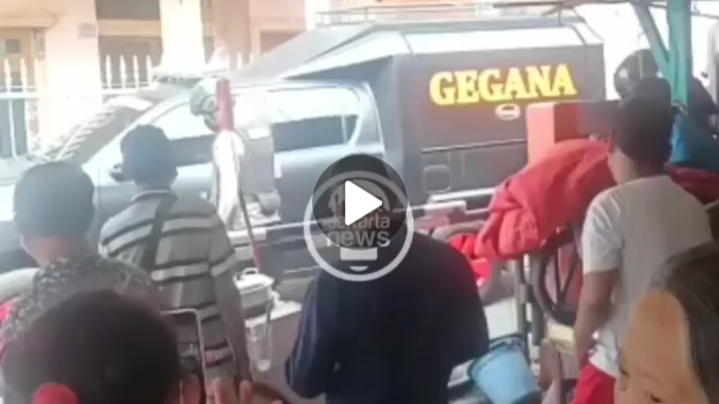 Densus 88 Tangkap Dua Terduga Teroris di Jakarta 1 IMG 20210630 191257