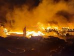 Gudang Biji Plastik Di Miami Terbakar