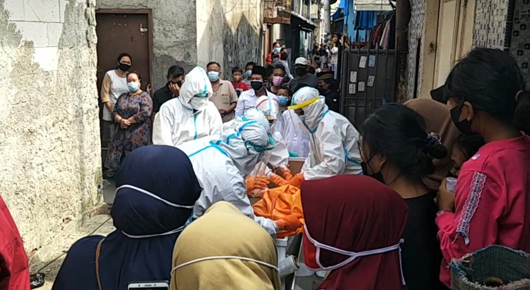 Di duga Covid, Warga Tegal Alur Meninggal Dunia 1 WhatsApp Image 2021 06 22 at 17.45.05