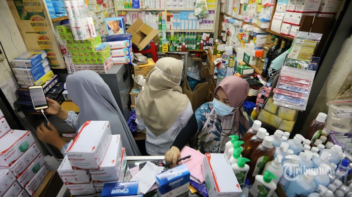 Meski Kasus Covid-19 Meningkat,Namun Harga Masker di Pasar Pramuka Stabil 1 polri gelar sidak masker di pasar pramuka 20200304 210249