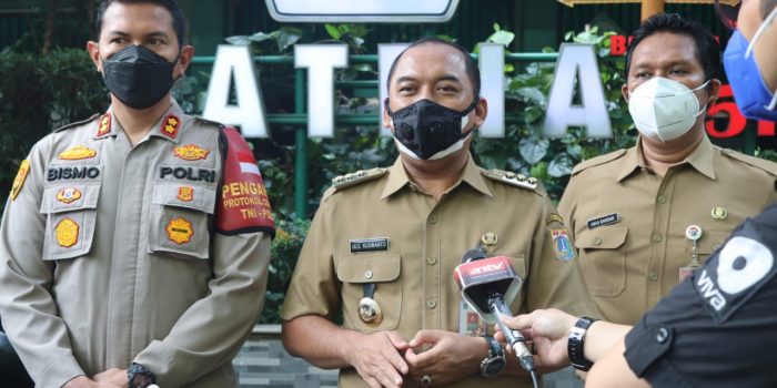 Gerai Vaksin di Sekolah Satria, Walkot Jakbar Ucapkan Terima Kasih Atas Kolabrosi Instansi Terkait