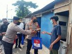 Polres Jakbar Bagikan Sembako dan Daging Kurban Siap Saji ke Warga Kalijodo