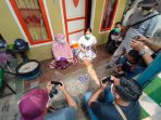 Korban Pungli Bansos Tiba-Tiba Tarik Ucapannya, Lah Ngapa Dah?