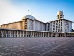 Masjid Istiqlal Gelar Shalat Jumat Hari ini, Jemaah Wajib Tunjukan Sertifikat Vaksin