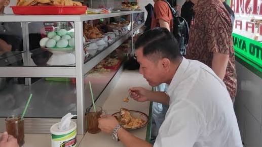 Pengunjung Warteg Dilarang Masuk Kecuali Sudah Divaksin 1 IMG 20210803 164808