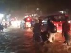 Pascabanjir yang Dipicu Hujan Deras, Dua Kampung di Serang Masih Tergenang