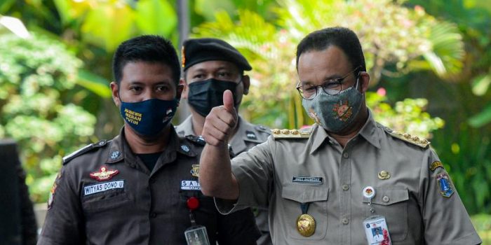 gubernur dki jakarta anies baswedan tiba di gedung merah 210921133530 892