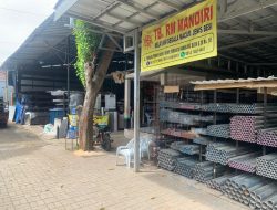 Duh! Kok Bisa Ada Toko Besi Tapi Kayak Gudang, Berada Ditengah Perumahan Di Tangsel?