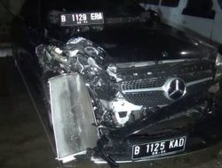 Terungkap! Ini Penyebab  Pengemudi Mercy Lawan Arah di Tol JORR