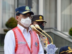 Pelaku Perjalanan Darat Pada Masa Nataru akan di Tempeli Stiker Polisi