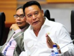 Anggota DPR Minta Ajudan Pribadi, TB Hasanuddin: Hanya Presiden-Wapres yang Dibenarkan Gunakan Ajudan TNI