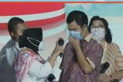 Ini Klarifikasi Risma Soal Minta Tunarungu Berbicara
