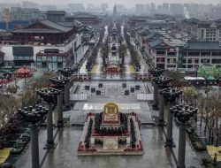 China Kembali Lockdown, Warga Kota Ini Rela Barter Barang Elektronik Dengan Mie Instant dan Bakpao