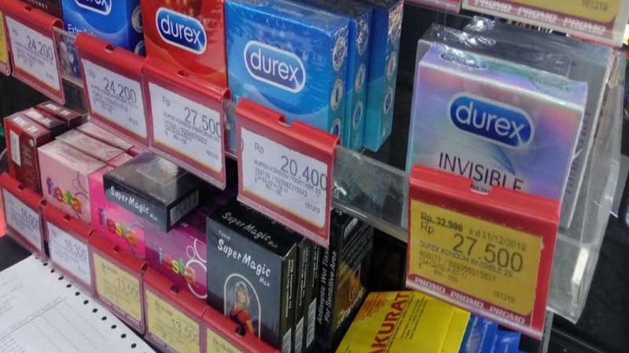 5e05a3fcdcb0e jelang pergantian tahun penjualan kondom meningkat 1265 711