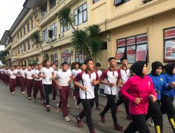 Jaga imunitas, Personel Ditsamapta Polda Banten Laksanakan Olahraga Pagi