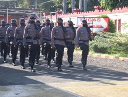 Tingkatkan Kedisiplinan, Personel Satbrimob Polda Banten Gelar Latihan PBB Bersenjata