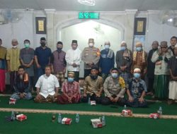 Kapolsek Kalideres Gaungkan Giat Subuh Keliling ke Masjid