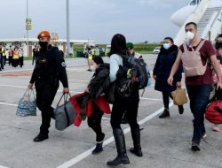 Tiba di Indonesia, 80 WNI yang Tinggal di Ukraina Langsung Jalani Karantina