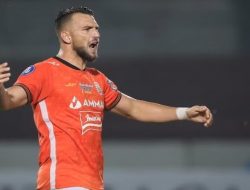 Presiden Persija Angkat Bicara Soal Pernyataan Marko Simic Terkait Gaji