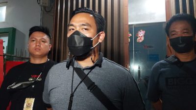 WNA Asal China Jadi Korban Penusukan di Jakarta Barat, Insiden itu Terekam CCTV