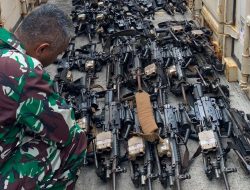 Kontainer Berisi Ratusan Senjata Laras Panjang Asal Amerika di Segel Bea Cukai Lampung