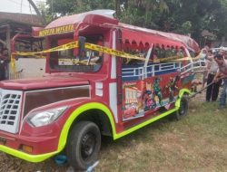 Odong-Odong di Serang Tertabrak Kereta Api, 9 orang Tewas dan 8 Orang Luka Luka