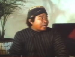 Artis Legendaris Eddy Gombloh Meninggal Dunia