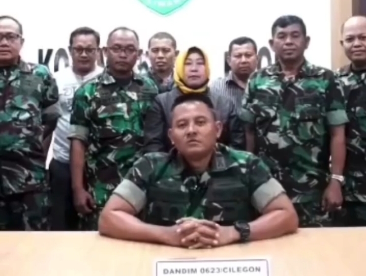 Beredar Video Dandim 0603 Cilegon Bersama Para Prajurit Kecam Komentar Effendi Simbolon 1 IMG 20220913 WA0049