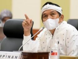 Kabar Tersiar, Dedi Mulyadi Digugat Cerai Istrinya yang Seorang Bupati Purwakarta